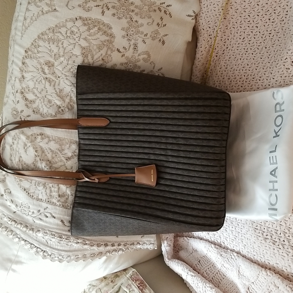 Michael Kors Bag Tote New